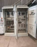 Armoire de commande électrique industrielle PLC CVC écoénergétique avec communication Modbus de température et panneau de commande
