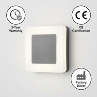 Applique murale LED carrée moderne étanche IP65 12W 18W en aluminium pour jardin et porche