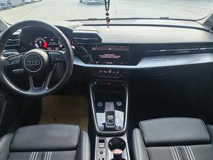 <span class=keywords><strong>Audi</strong></span> <span class=keywords><strong>A3</strong></span> <span class=keywords><strong>2022</strong></span> A3L <span class=keywords><strong>Limousine</strong></span> 35 TFSI Gas Fuel FWD Drive Transmisión automática Alta configuración Coches usados - Product Image 6