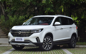 Hete Aanbieding en Nieuwe PHEV Luxe Auto's Nieuwe Auto's SUV met Dongfeng Forthing T5 SUV Auto's te Koop OEM ODM - Product Image 4