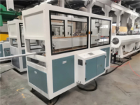 Ligne d'extrusion pour la production de tuyaux d'alimentation en eau et de tuyaux d'évacuation en PVC PPR Pert