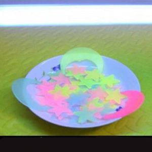 Pegatinas 3D Fluorescentes de Estrellas y Luna Baratas para Bolsas OPP, Brillan en la Oscuridad y son Populares - Product Image 3