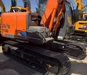 Aucun historique de réparation majeure. Excavatrice Hitachi d'occasion ZX130 ZX120 ZX135 13 tonnes 12 tonnes. Leviers de commande complets, toutes les fonctions testées et approuvées. - Product Image 6