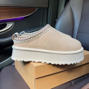 Botines de Plataforma con Estampado Floral, Marca de Diseño Tasmans Uggss 2026, Unisex, para Invierno y Otoño, Parte Superior de Gamuza, Suela de Goma, Estilo Slip-On - Product Image 3