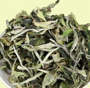 Pu Er White Natural Loose Spring <span class=keywords><strong>Original</strong></span> <span class=keywords><strong>Tea</strong></span> White Puer <span class=keywords><strong>Tea</strong></span> en venta - Product Image 3