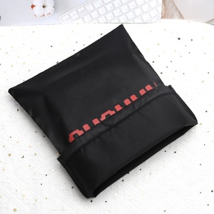 Bolsa de satén negra promocional para ropa, con logo personalizado impreso, para secador de pelo, zapatos, kit de recuperación, bolsa de embalaje de satén de seda - Product Image 2