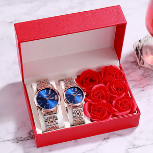 Set Regalo Romantico per San Valentino, 5 Pezzi, Collana, Orecchini, Anello, Orologio al Quarzo per Coppie, Vendita all'Ingrosso - Product Image 2