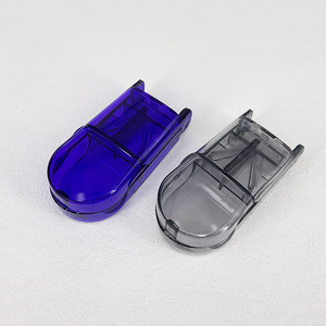 เครื่องตัดยาแบบใสสำหรับผู้สูงอายุ ดีไซน์สีพื้น ความจุ 2 ลิตร กล่องเก็บยา - Product Image 4