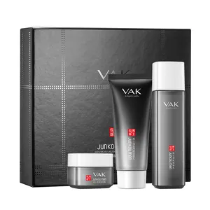 OEM ODM Mens Skin Care Moisturizing Face Cream Cleanser Face Care Essence Refreshing Skin Care Set For Men