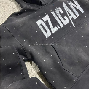 Sweat-shirt en molleton français surdimensionné personnalisable, Hoodie court imprimé, Fabricant de hoodies, Hoodie noir délavé à l'acide avec strass - Product Image 3