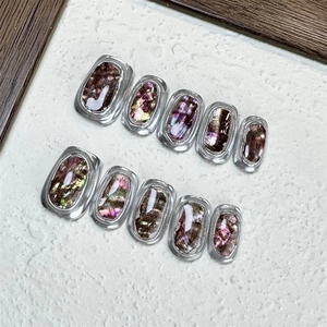 <span class=keywords><strong>Uñas</strong></span> Postizas Hechas a Mano en Color Ámbar Otoñal, con Diseño de Conchas Iridiscentes Color Café, Decoración Plateada, <span class=keywords><strong>Uñas</strong></span> Postizas <span class=keywords><strong>Cortas</strong></span> y Elegantes - Product Image 1