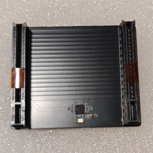 Puente NVLink de Doble Ranura para Tarjetas Gráficas GPU RTX 6000 - Product Image 1