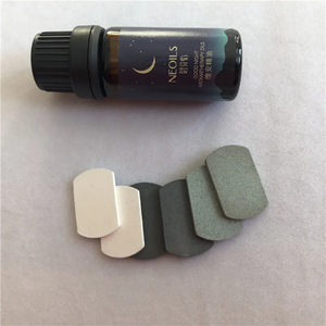 Diffuseur de parfum pour voiture en gypse aromatique, <span class=keywords><strong>pierre</strong></span> céramique <span class=keywords><strong>poreuse</strong></span>, tablettes de parfum d'intérieur en plâtre, désodorisant suspendu, décoration - Product Image 1