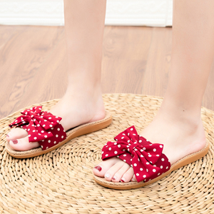 Nuovo fiocco estivo per interni con fiori a pois pantofole di lino per le donne pantofole di lino da donna traspiranti antiscivolo per la casa - Product Image 3