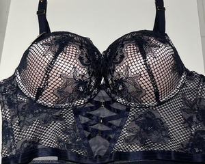 Lencería de Mujer de Diseño de Alta Gama (Sujetador Estilo Victoria <span class=keywords><strong>Louise</strong></span>), Lencería Sexy Fabricado en Fábricas de Alta Gama, Hecho a Medida. - Product Image 6