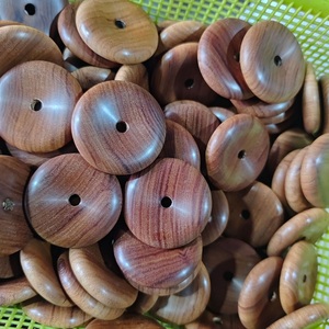 Nút gỗ tự nhiên cho trẻ em tự làm đồ chơi xe hơi treo mặt dây chuyền với tường trang trí đánh bóng kỹ thuật - Product Image 3