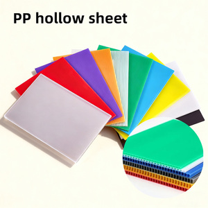 カスタムカラー透明ポリプロピレン、段ボールプラスチックシート切断サービス、環境に優しい二重層防水 - Product Image 1