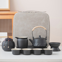 Service à thé Kung Fu de voyage portable comprend un étui en cuir composants en céramique pour la cérémonie du thé et les tasses ensembles de café et de thé fabriqués à la main