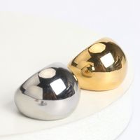 Bague pour femme en acier moulé au titane simple nordique de style INS