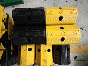 高品質ゴム製ホイールストッパー 黄黒 駐車用車輪止め - Product Image 5