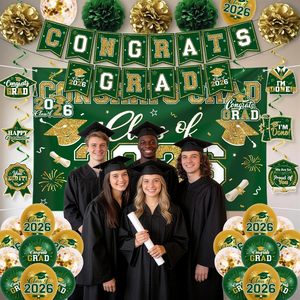 Décorations de remise de diplôme vert et or 2026, <span class=keywords><strong>Kit</strong></span> tout-en-un <span class=keywords><strong>avec</strong></span> bannière « Félicitations diplômé », toile de fond, panneau de porche et ballons - Product Image 3