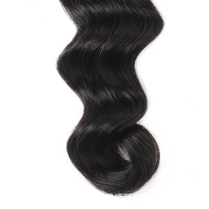 Extensions de cheveux humains vierges bruts non traités 100% naturels, alignés aux cuticules, en vrac, ondulés profonds, du Pérou - Product Image 3