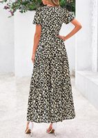 Robes maxi bohèmes florales d'été pour femmes |   Robe de soirée longue à volants, coupe trapèze, manches courtes, col en V, taille élastique, poches