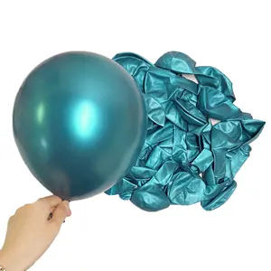 Ballon en latex métallique brillant de 12 pouces d'épaisseur d'hélium pour la décoration de fête d'anniversaire