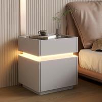 Ensembles de meubles de chambre à coucher haut de gamme, table de chevet intelligente avec station de recharge sans fil et lumière pour lit intelligent.