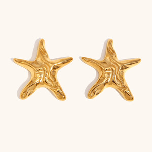 <span class=keywords><strong>Boucles</strong></span> <span class=keywords><strong>d</strong></span>'<span class=keywords><strong>oreilles</strong></span> tendance étoile de mer pour femmes en <span class=keywords><strong>or</strong></span> <span class=keywords><strong>18</strong></span> <span class=keywords><strong>carats</strong></span> et acier inoxydable style mignon avec rhodium et zircon vente en gros - Product Image 5