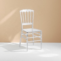 Chaise Chiavari Napoléon en Acrylique Transparent Moderne pour Hôtels, Banquets et Mariages – Vente en Gros pour Salons