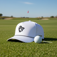 Casquette de golf personnalisée pour homme, 5 panneaux, imperméable, avec logo en patch PVC, perforations découpées au laser, élégante, avec cordon