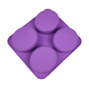 14078 Molde de Silicona de 4 Cavidades con Forma Redonda de Flor y Mariposa para Jabón, Barra de Loción, Bomba de Baño, Vela - Product Image 5