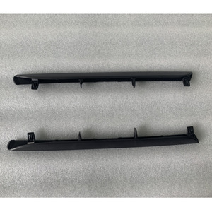 Toyota Camry 2018 SE Garniture centrale inférieure du pare-chocs arrière 52724 06010 30 52723 06010 30 Renfort de rail de pare-chocs - Product Image 1