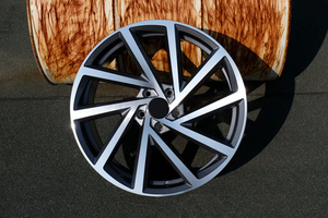 Ruedas forjadas en caliente Flrocky 5x100 Precio al por mayor 17 pulgadas 7.5J Llantas de aleación Black Glossy Machine Face para VW Golf Polo R TI <span class=keywords><strong>BMW</strong></span> X5 - Product Image 6