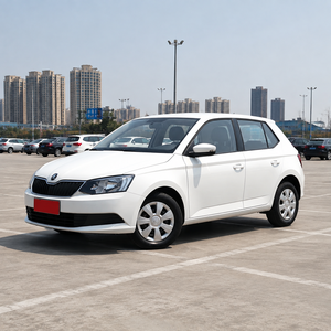 Auto Usata Skoda <span class=keywords><strong>Fabia</strong></span> 2015 1.4L Benzina Automatica Trazione Anteriore <span class=keywords><strong>Berlina</strong></span> Disponibile all'Ingrosso - Product Image 1