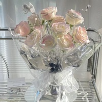 Bouquet de savon en forme de sirène Ji Rose, style niche, cadeau pratique pour la fête des filles, la fête des seniors, l'affection, la fête des personnes