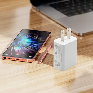 <span class=keywords><strong>5V</strong></span> 1a <span class=keywords><strong>2a</strong></span>壁取り付けUSB充電器<span class=keywords><strong>5V</strong></span> <span class=keywords><strong>2a</strong></span> EU USプラグ<span class=keywords><strong>5V</strong></span> 1a <span class=keywords><strong>2a</strong></span>モバイルUSB充電器FCC CE認証 - Product Image 4