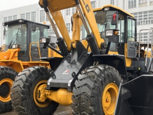 สำหรับรถตักล้อยาง LG956L ขนาด 5 ตัน พร้อมเครื่องยนต์ Weichai ระบบไฮดรอลิก Eaton มอเตอร์ปั๊มประสิทธิภาพสูง กำลัง 162 กิโลวัตต์ - Product Image 5