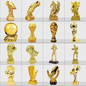Trofeo Sportivo per Competizioni Scolastiche di Basket e Calcio con Scarpone d'Oro MVP e Pallone d'Oro per Premiazioni - Product Image 2