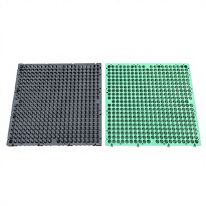 Panneaux de drainage en <span class=keywords><strong>nid</strong></span> <span class=keywords><strong>d</strong></span>'<span class=keywords><strong>abeille</strong></span> en plastique de taille personnalisée 500*500, cellules de compostage en géotextile pour toiture, balcon, gazon synthétique - Product Image 5
