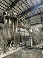 Cuve de fermentation immergée pour la production industrielle de vinaigre