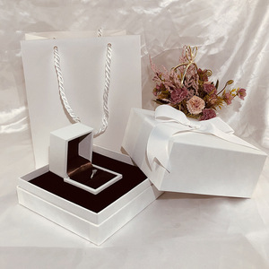 Boîte à bijoux en cuir PU de qualité supérieure, boîte dans boîte, pour bague de fiançailles, collier, avec décoration en nœud - Product Image 1