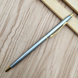 Stylo bille métallique torsadé fin personnalisé pour hôtel - Product Image 4