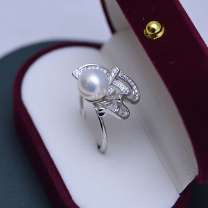 Wenchi Handmade S925 Silver Freshwater Pearl Ring 9-10mm Round White Pearl Strong Light & Fine Flaws Ribbon Style for Women - Product Image 3