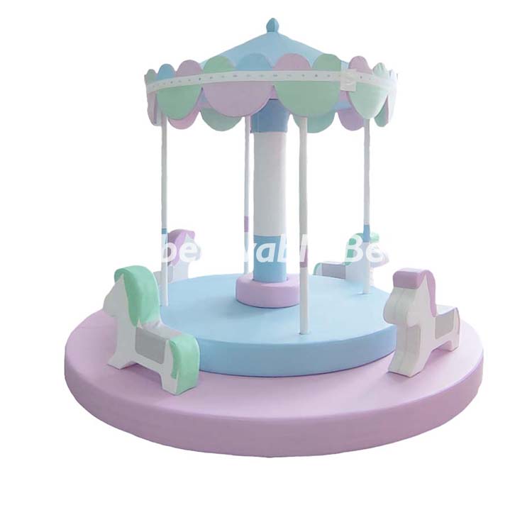 Bettaplay Soft Play Merry Go Round Op Maat Gemaakte Binnenuitrusting Gebruikte Speeltoestellen Draaimolen