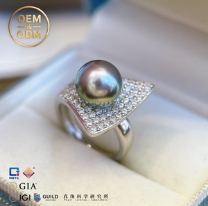 Anello di Lusso in Argento 925 con Perla Nera di Tahiti Geometrica Certificata di Terze Parti, Gioiello Elegante da Donna - Product Image 1