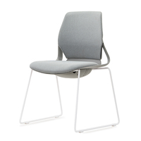 Chaise de formation moderne en maille, confortable pour les ateliers et salles de réunion, couleur personnalisable, empilable