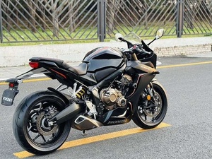 Moto Honda <span class=keywords><strong>CBR650R</strong></span> d'occasion, 649cc, quatre cylindres en ligne, refroidie par eau, moto sportive, moto de course d'occasion à <span class=keywords><strong>vendre</strong></span> - Product Image 3