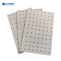 Fabricant chinois de panneaux en fibro-ciment de couleur naturelle pour plafond et mur avec absorption acoustique